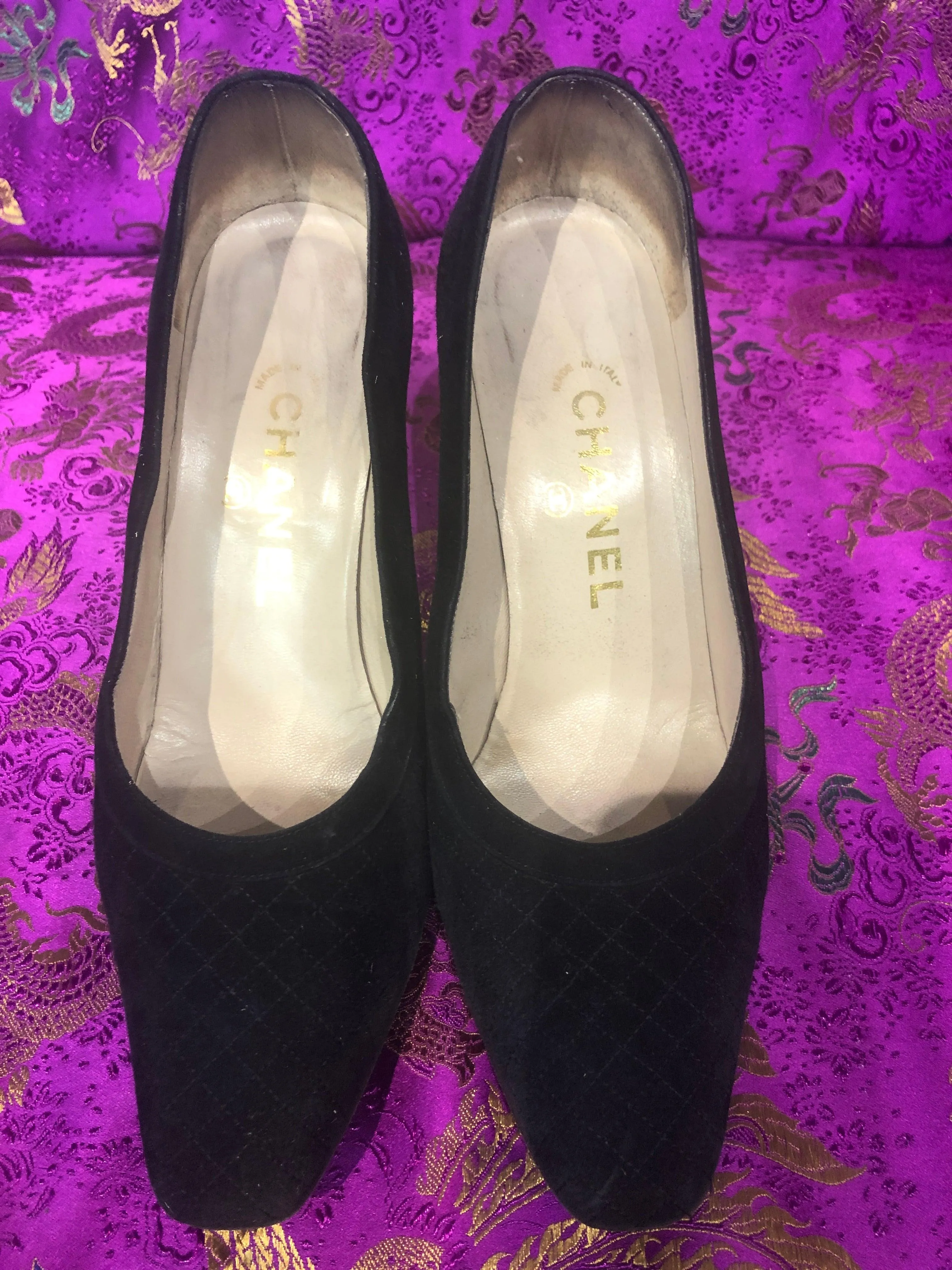 Chanel vintage black suede court shoes size 36.5