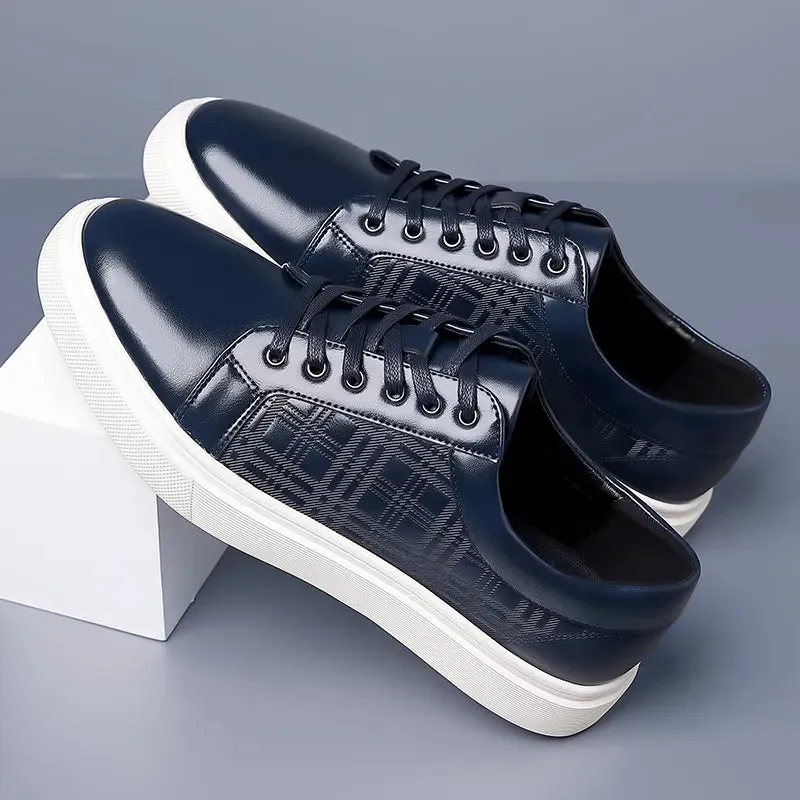 Intense blue casual shoes